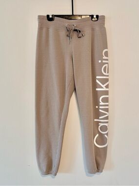 Calvin Klein Taupe White Logo with Draw String Joggers SZ.M